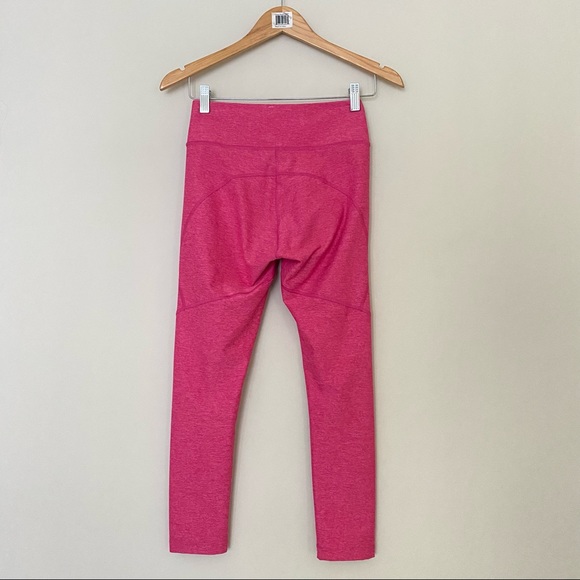 OUTDOOR VOICES Pink Flamingo Stripe 3/4 Leggings - Picture 6 of 10